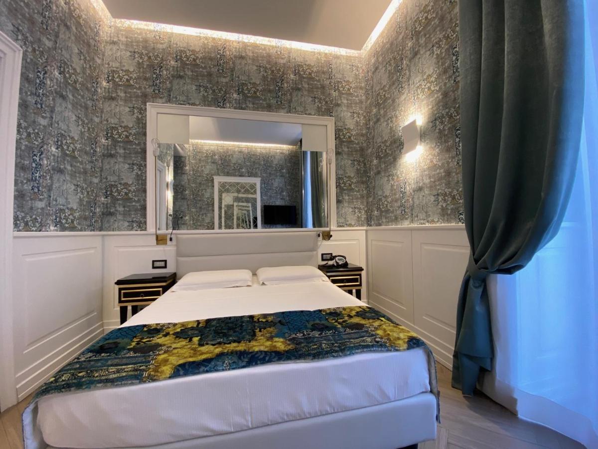 Bed and Breakfast Relais Piazza Vittoria à Naples Extérieur photo