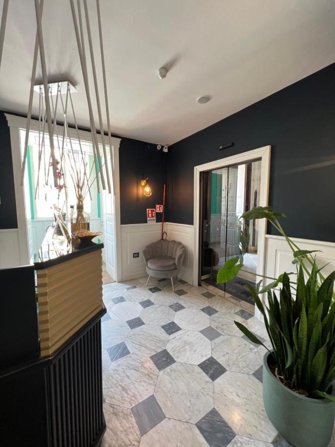 Bed and Breakfast Relais Piazza Vittoria à Naples Extérieur photo