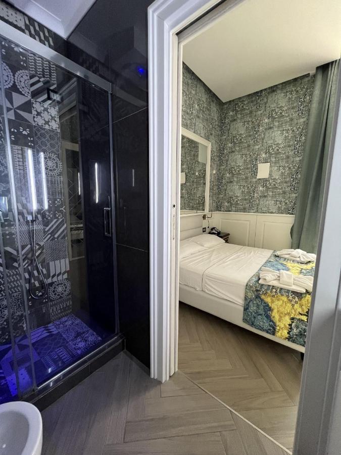Bed and Breakfast Relais Piazza Vittoria à Naples Extérieur photo